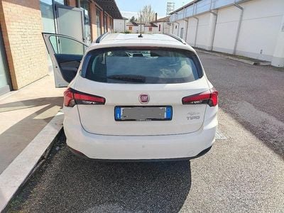 Usata Fiat Tipo Business 131 CV (96 kW) 2021 Bianco Station wagon
