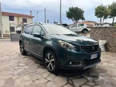 Usata Peugeot 2008 GT-line 99 CV (72 kW) 2017 Verde SUV