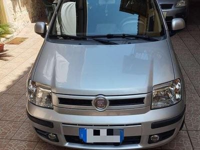 Usata Fiat Panda Dynamic 69 CV (50 kW) 2011 Grigio Utilitaria