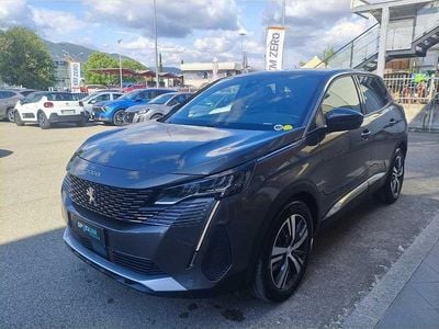 Grigio Usata 2024 Peugeot 3008 Allure SUV | 26.900 € (Buon prezzo)