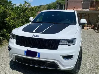 Usata Jeep Grand Cherokee Overland 250 CV (183 kW) 2019 SUV
