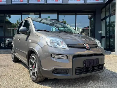 Usata Fiat Panda City Life 69 CV (50 kW) 2022 Grigio Utilitaria