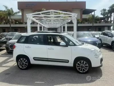 Usata Fiat 500L Lounge 80 CV (58 kW) 2013 Bianco Monovolume