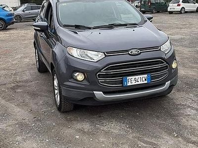 Usata Ford Ecosport 125 CV (91 kW) 2016 Grigio SUV