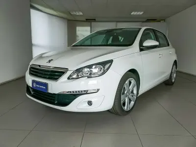 Usata Peugeot 308 Allure 120 CV (88 kW) 2017 Bianco Berlina