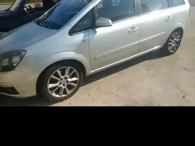 Usata Opel Zafira