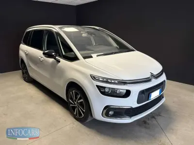 Usata Citroën C4 SpaceTourer Shine 131 CV (96 kW) 2021 Bianco pastello Monovolume