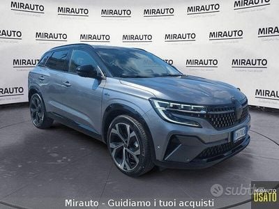 Usata Renault Austral Iconic 129 CV (94 kW) 2023 Grigio SUV