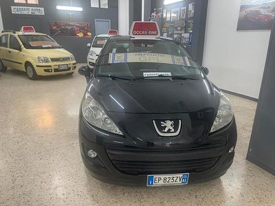 Usata Peugeot 207 70 CV (51 kW) 2013 Nero Berlina