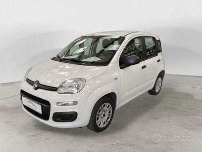 Usata Fiat Panda Pop 69 CV (50 kW) 2018 Bianco Berlina