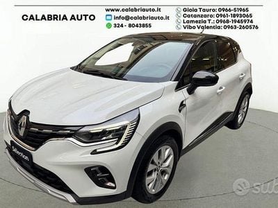 Usata Renault Captur Intens 145 CV (106 kW) 2022 Bianco SUV