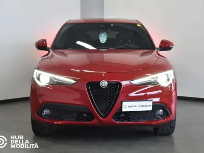 Usata Alfa Romeo Stelvio Sprint 190 CV (139 kW) 2022 Rosso SUV