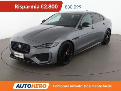 Usata Jaguar XE R-Dynamic 204 CV (150 kW) 2023 Grigio Berlina