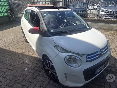 Usata Citroën C1 69 CV (50 kW) 2015 Bianco Utilitaria