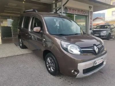 Usata Renault Kangoo Extreme 90 CV (66 kW) 2014 Marrone Monovolume