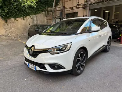 Usata Renault Grand Scénic IV Bose Edition 110 CV (80 kW) 2017 Bianco Monovolume
