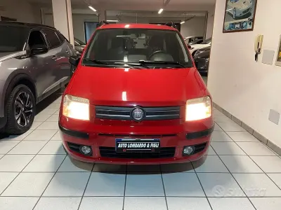 Usata Fiat Panda Dynamic 60 CV (44 kW) 2009 Rosso Utilitaria