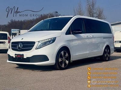 Usata Mercedes V250 Exclusive 190 CV (139 kW) 2022 Bianco Monovolume