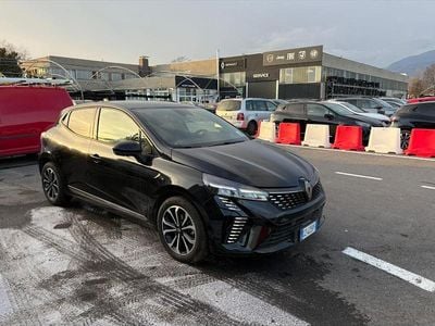 Usata Renault Clio V Techno 91 CV (66 kW) 2025 Nero Utilitaria