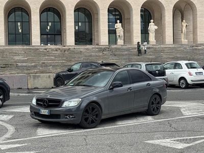 Usata Mercedes C220 170 CV (125 kW) 2007 Nero Berlina