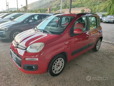 Usata Fiat Panda Pop 69 CV (50 kW) 2014 Rosso Utilitaria