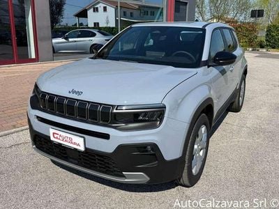 Nuova Jeep Avenger Altitude 101 CV (74 kW) 2026 Grigio strom SUV