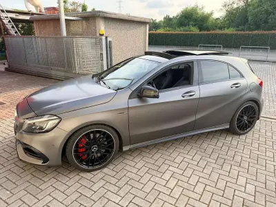 Usata Mercedes A45 AMG AMG 381 CV (280 kW) 2018 Grigio Utilitaria