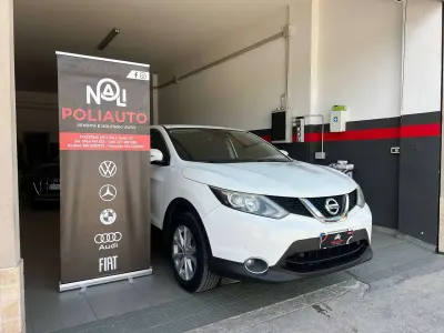 Usata Nissan Qashqai Acenta 110 CV (80 kW) 2014 Bianco SUV