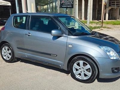 Usata Suzuki Swift 75 CV (55 kW) 2009 Grigio Utilitaria