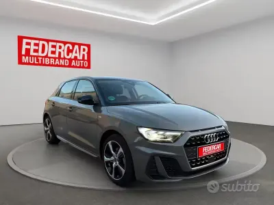 Usata Audi A1 116 CV (85 kW) 2025 Grigio SUV