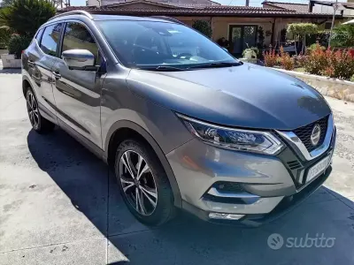 Usata Nissan Qashqai Tekna 110 CV (80 kW) 2019 Grigio SUV