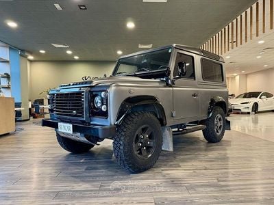 Usata Land Rover Defender S 122 CV (89 kW) 2010 Grigio SUV