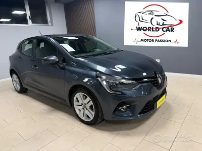 Usata Renault Clio V Evolution 100 CV (73 kW) 2022 Grigio Berlina