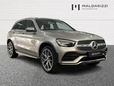 Usata Mercedes GLC300 Premium 245 CV (180 kW) 2020 Argento SUV