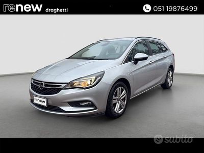 Usata Opel Astra Business 110 CV (80 kW) 2017 Grigio Berlina