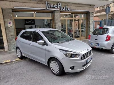 Usata Ford Ka 71 CV (52 kW) 2018 Grigio Berlina