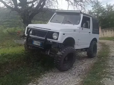 Usata Suzuki Samurai 1986 Bianco SUV