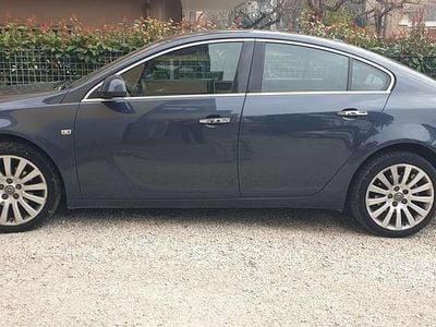 Usata Opel Insignia Cosmo 131 CV (96 kW) 2011 Blu/azzurro Berlina