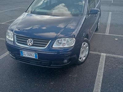 Usata VW Touran Trendline 170 CV (125 kW) 2003 Blu Monovolume
