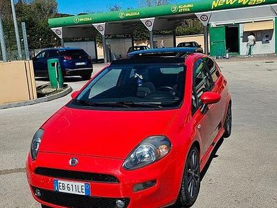 Usata Fiat Punto 135 CV (99 kW) 2012 Utilitaria