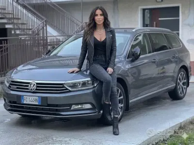 Usata VW Passat 190 CV (139 kW) 2017 Grigio Station wagon