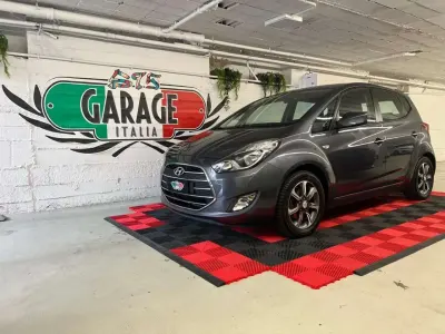 Usata Hyundai ix20 90 CV (66 kW) 2017 Grigio Utilitaria