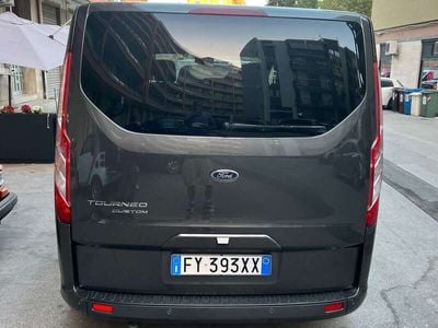 Ford Tourneo Custom