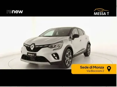 Usata Renault Captur Intens 101 CV (74 kW) 2022 Tutte_03 SUV