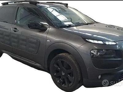 Usata Citroën C4 Cactus Shine 99 CV (72 kW) 2017 Grigio Utilitaria