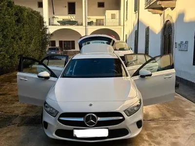 Usata Mercedes A250 224 CV (164 kW) 2023 Bianco Berlina
