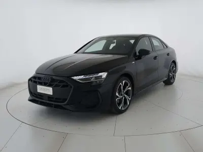 Nuova Audi A3 S-Line 116 CV (85 kW) 2026 Nero mito metallizzato Berlina