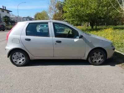 Gebraucht Fiat Punto 60 PS (44 kW) 2002 Grau Kleinwagen