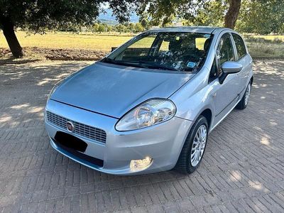 Usata Fiat Grande Punto 75 CV (55 kW) 2009 Grigio Utilitaria