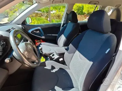 Usata Toyota RAV4 Sol 136 CV (100 kW) 2007 Grigio SUV